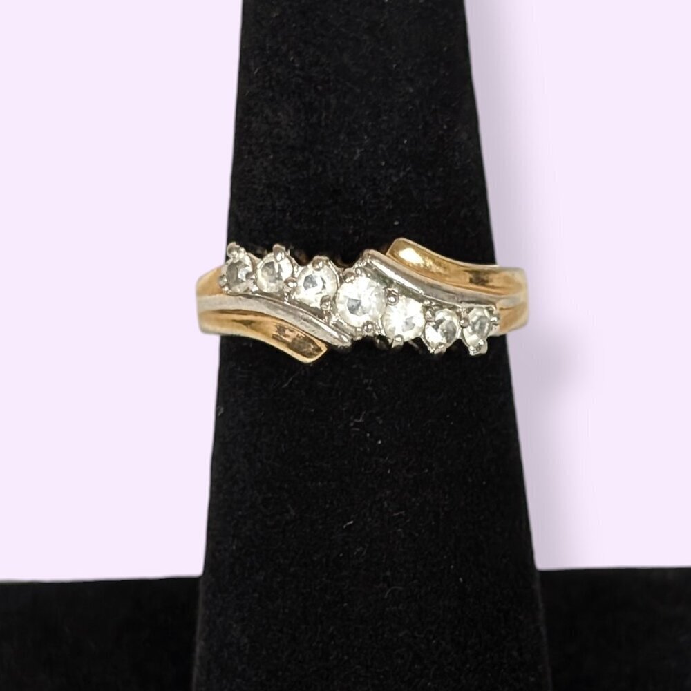 (2/$20) V. 7-Stone Glass Stone Costume Ring
